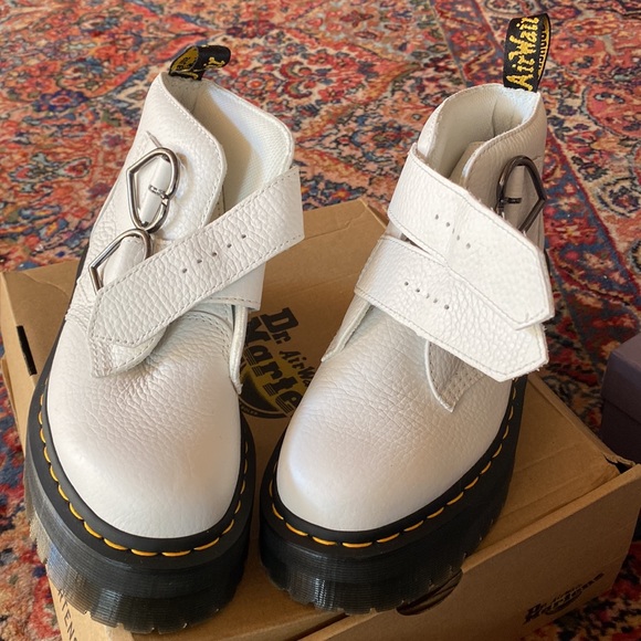 Brand new Dr. Martens white boots/Devon Hearts Quad Boots - Picture 3 of 7